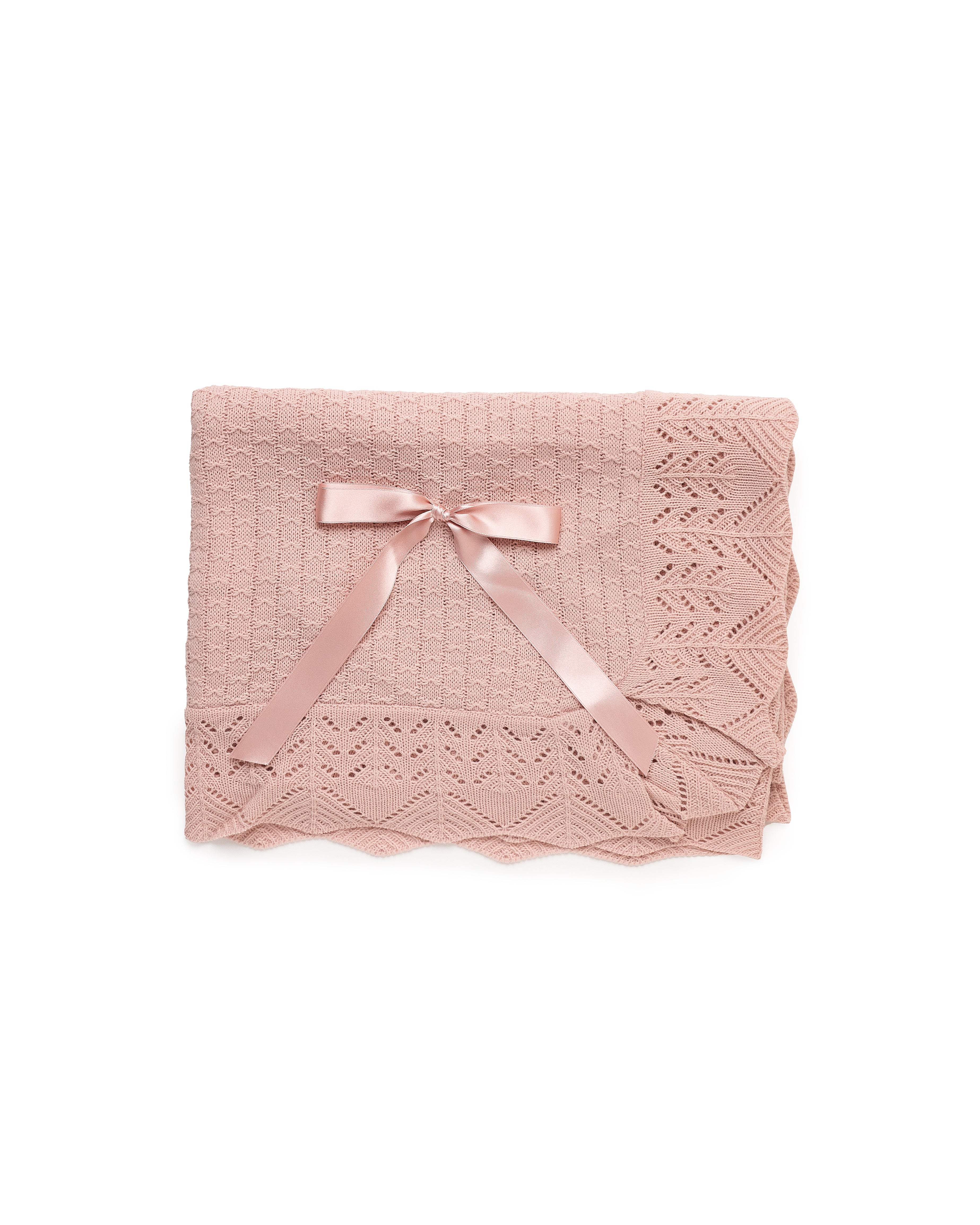 4-Piece Newborn Set with Cable Knit and Lace Collar, Including Matching Blanket