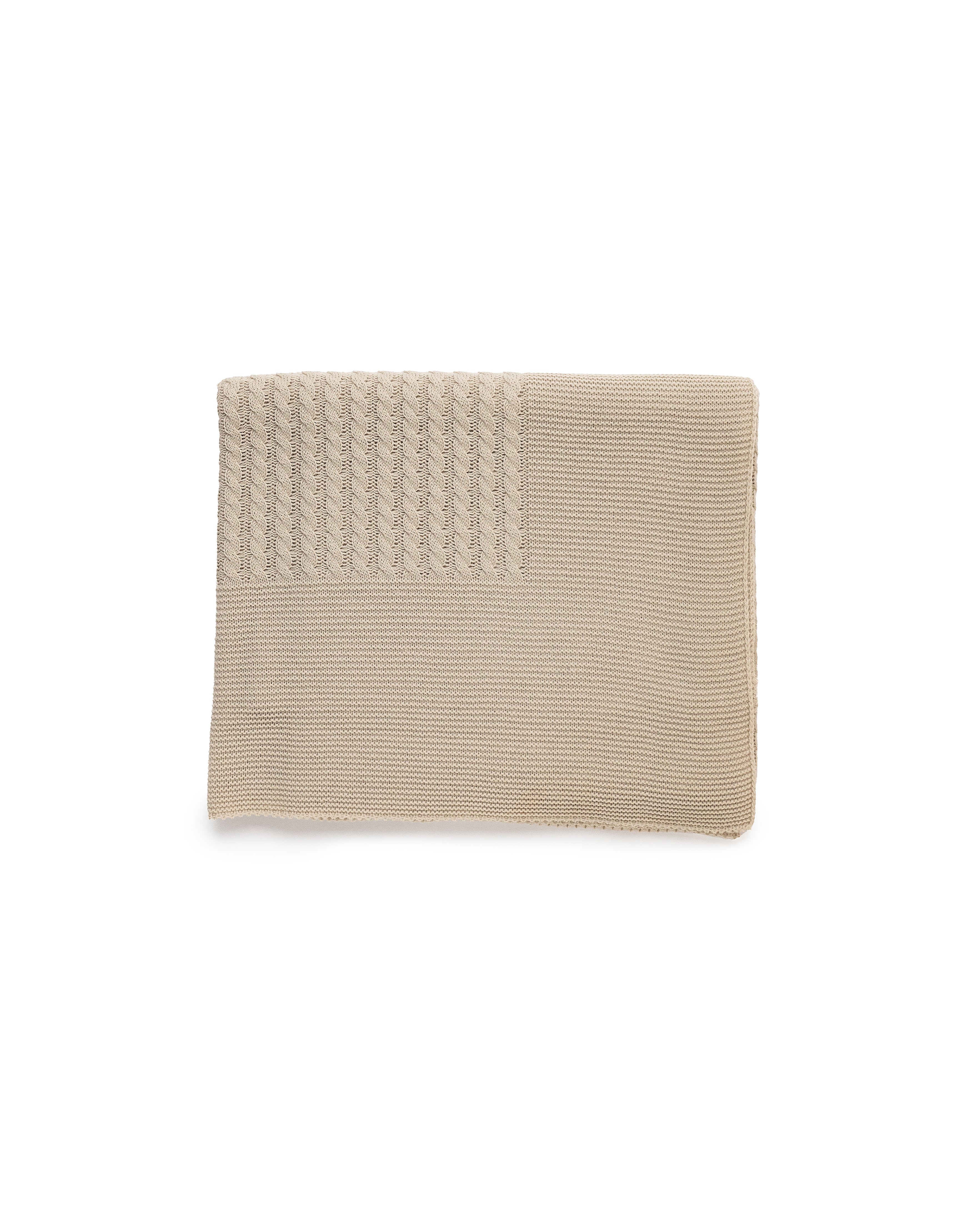 4-Piece Newborn Set with Braided Knit and Matching Blanket