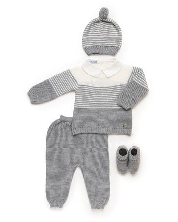4-Piece Lin Set With Trousers and Boots