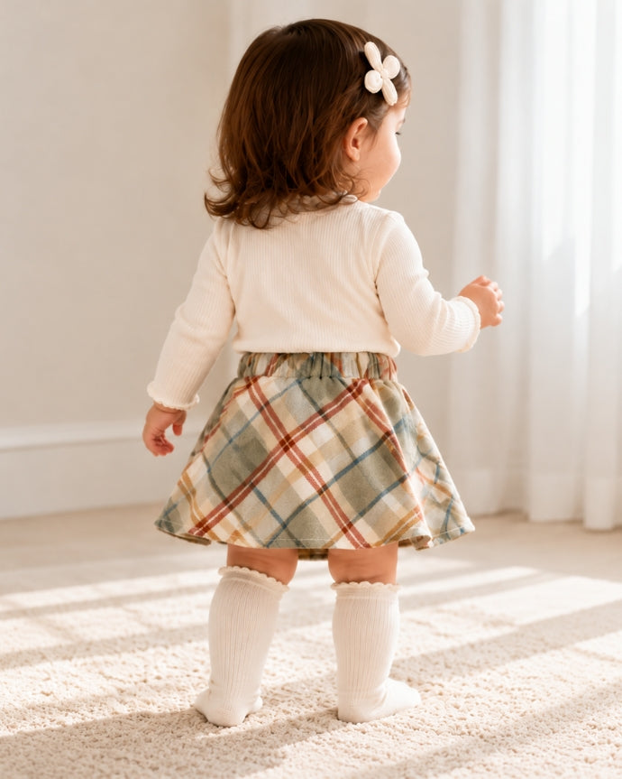 Girls’ Skirt – Elegant Blend Fabric